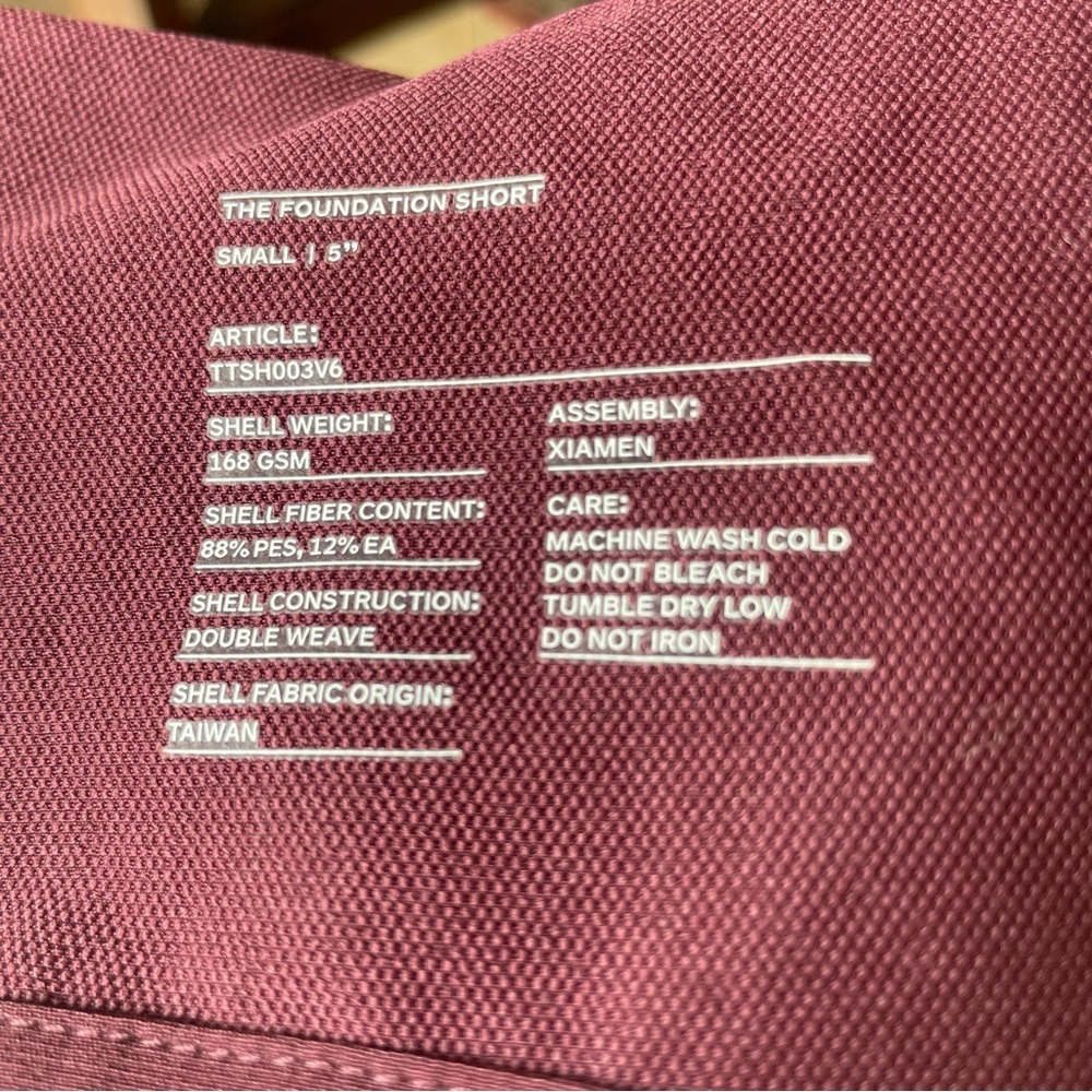 Ten thousand foundation Burgundy Shorts 5” size small - Picture 6 of 8